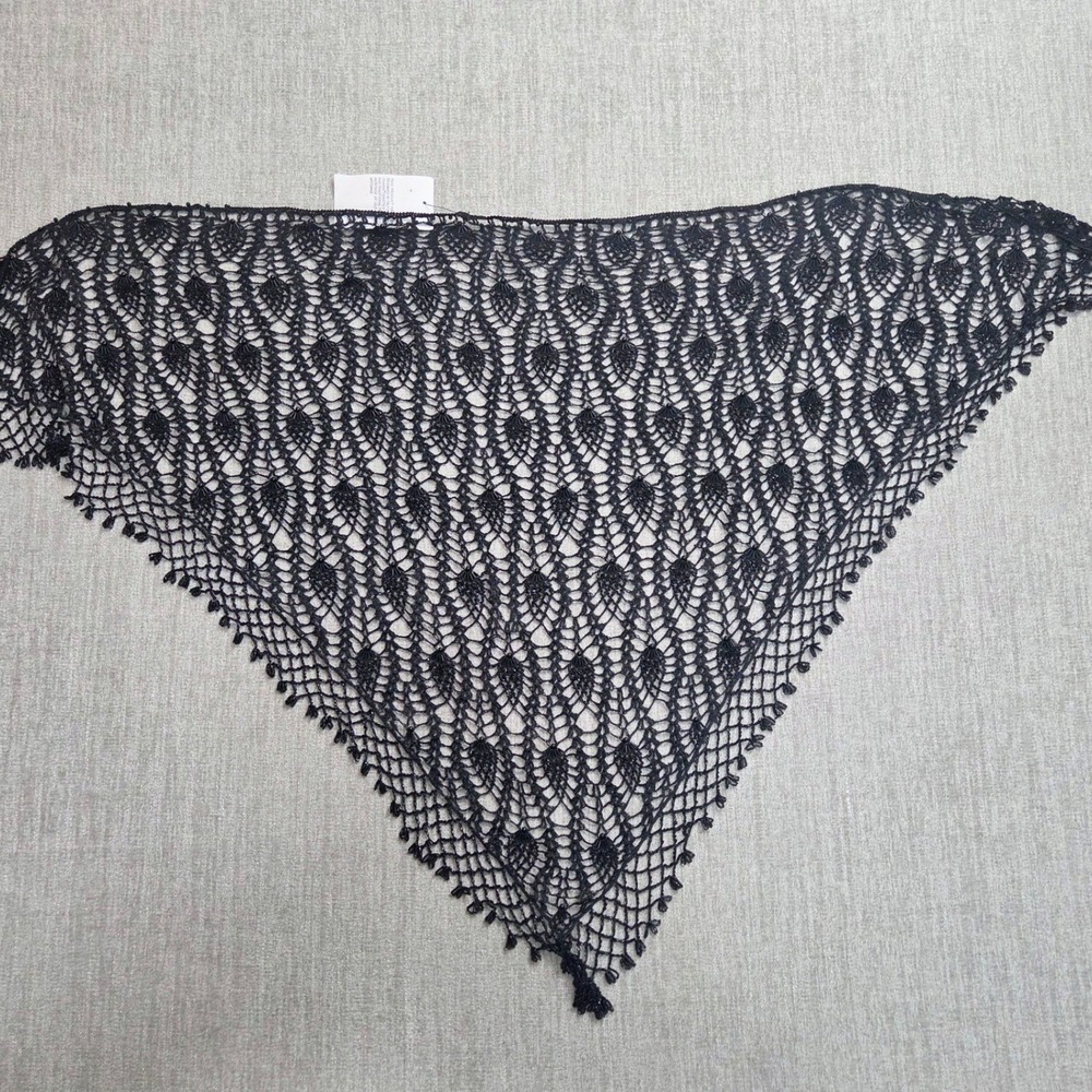 Daniele Meucci Italy Vintage Black Beaded Crochet Triangular‎ Shawl Scarf NWT